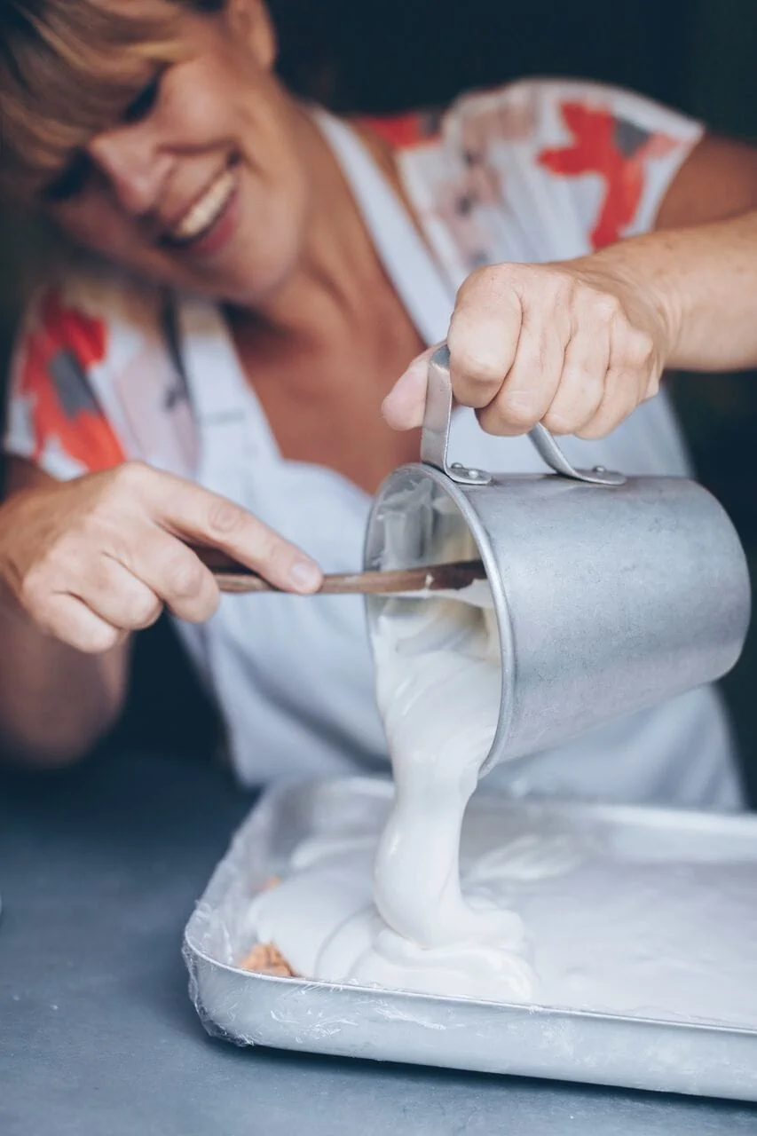 Making mallows Making mallows